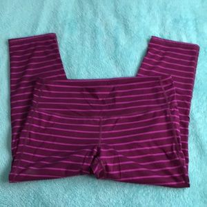 Athleta  Capri Leggings